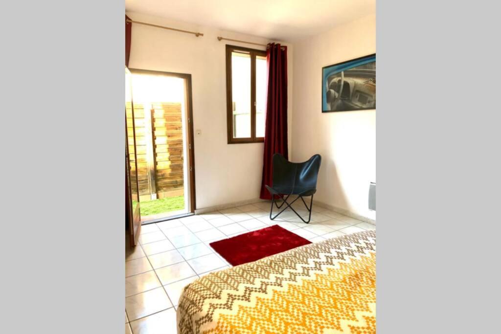 Appart Proche Gare + Parking , Impasse Tranquille Montauban Exteriör bild